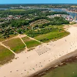 Strandblick - Dorf 1 12 *